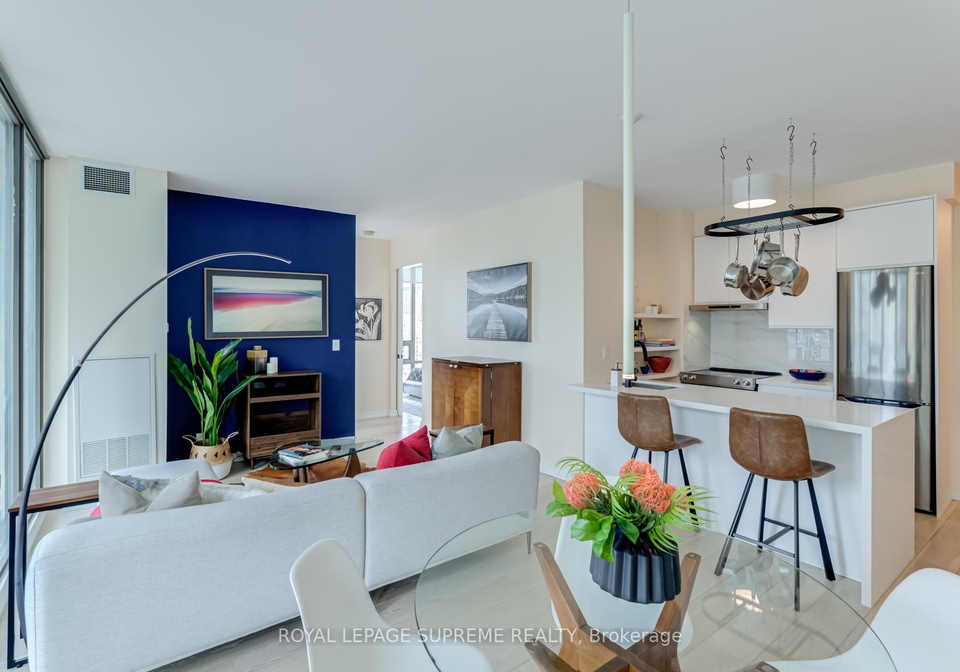 33-lombard-street-toronto-ontario-c13126546