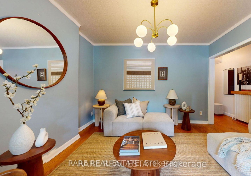 81-bowood-avenue-toronto-ontario-c13126598