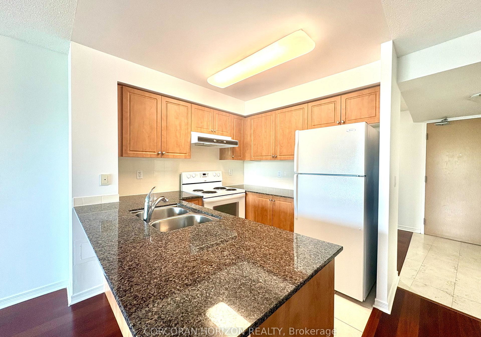 503-beecroft-road-toronto-ontario-c13126904