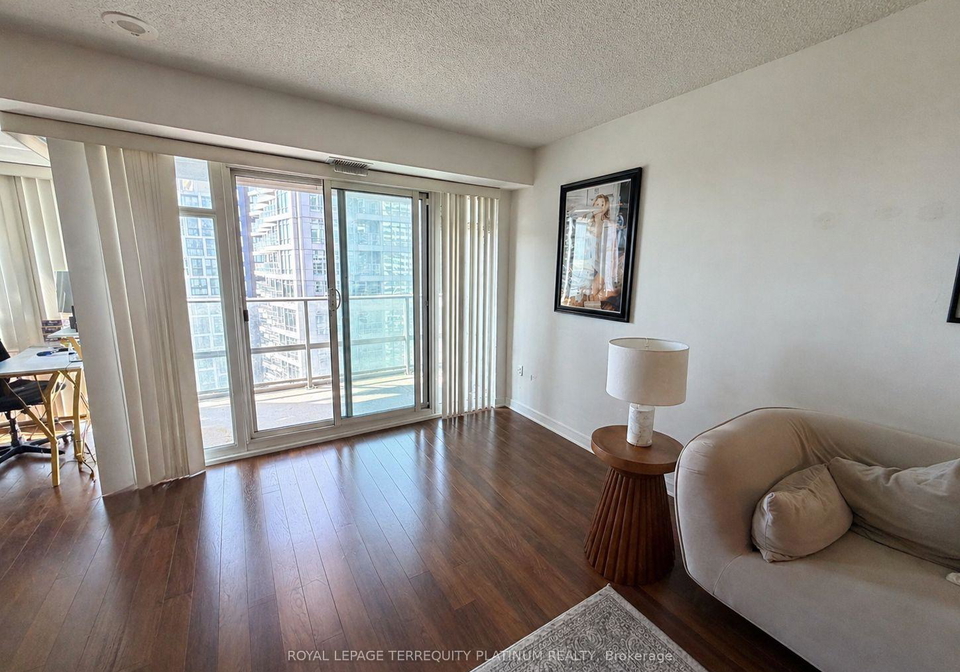 2191-yonge-street-toronto-ontario-c13127494