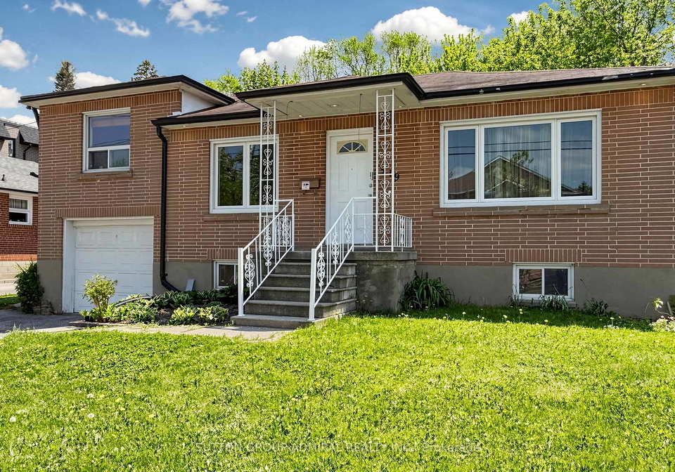 319-patricia-avenue-toronto-ontario-c13127508