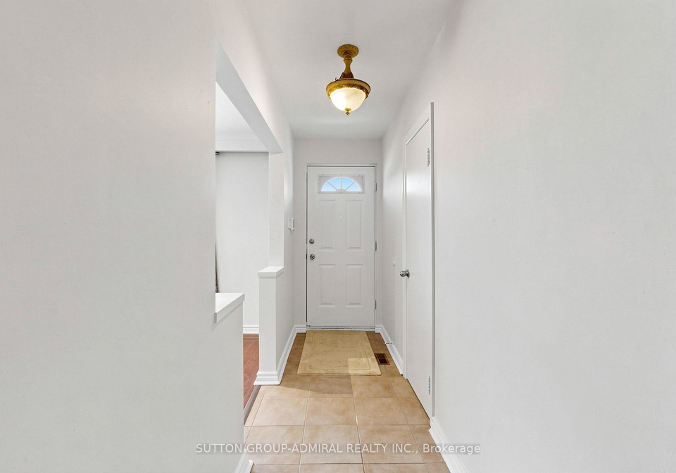 319-patricia-avenue-toronto-ontario-c13127508