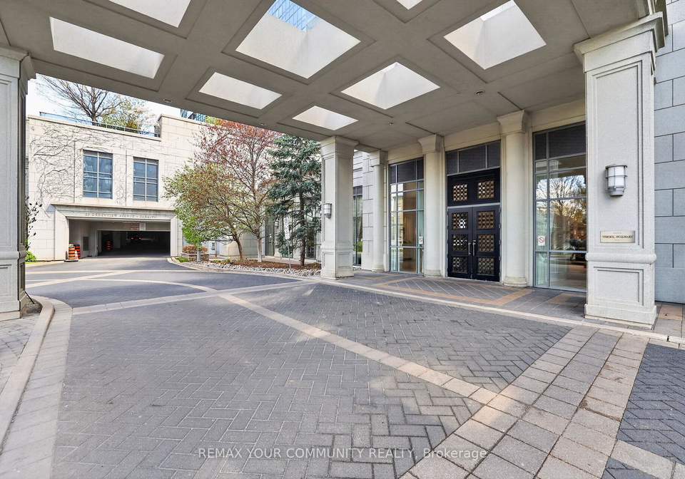 25-greenview-avenue-toronto-ontario-c13127928