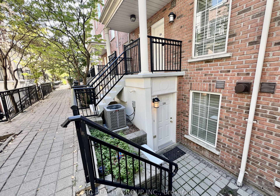 3-everson-drive-north-york-ontario-c13128066