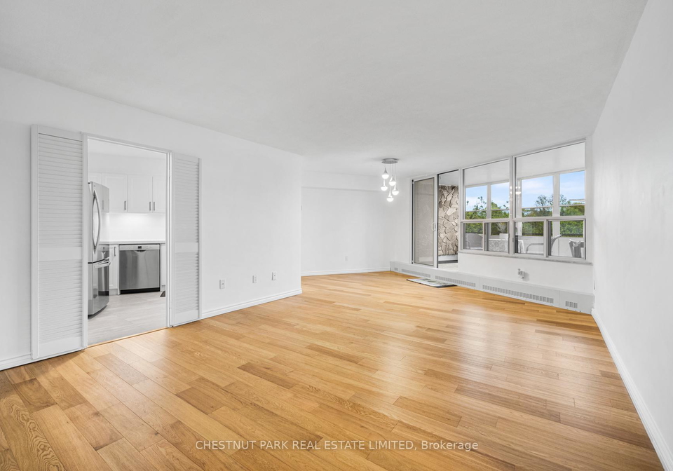60-pavane-linkway-east-york-ontario-c13128070