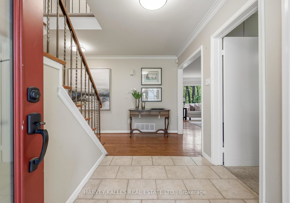 29-warlock-crescent-north-york-ontario-c13128130
