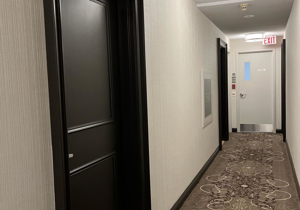 28-e-sommerset-way-e-north-york-ontario-c13128190
