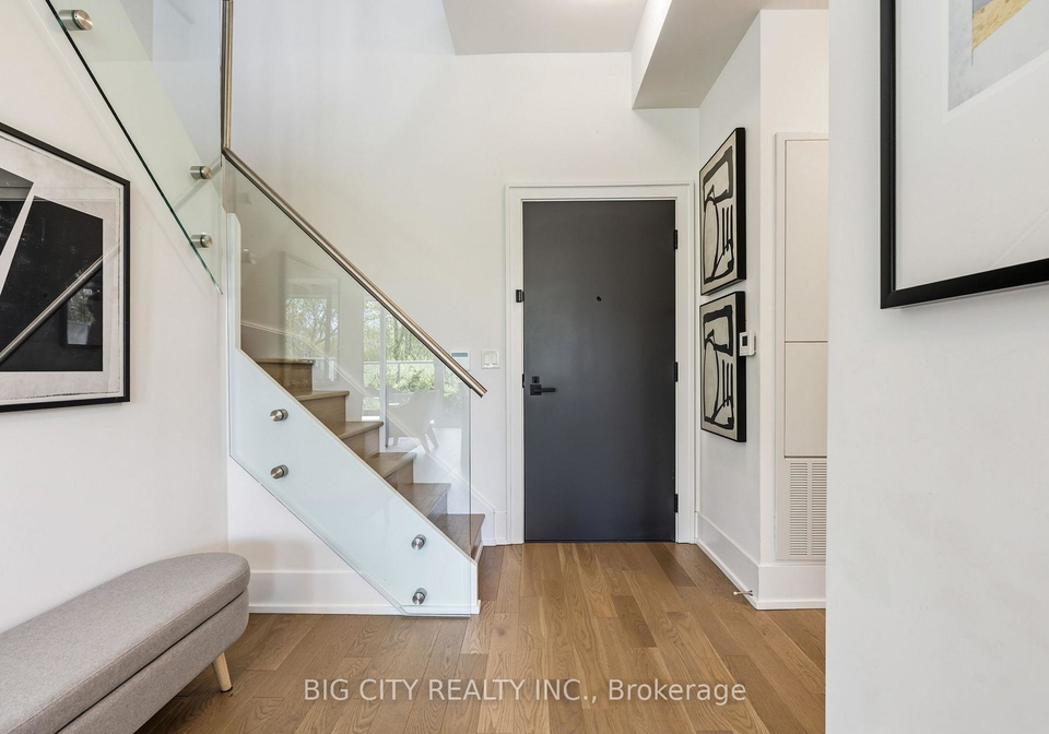 25-adra-grado-way-north-york-ontario-c13128258