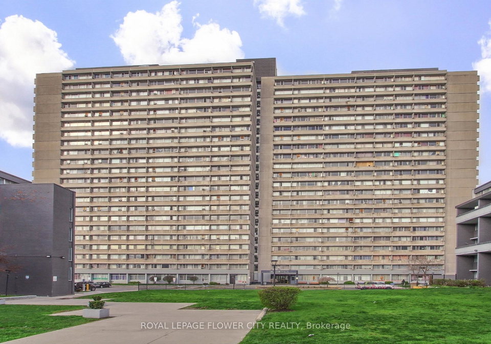 10-sunny-glen-way-east-york-ontario-c13128360