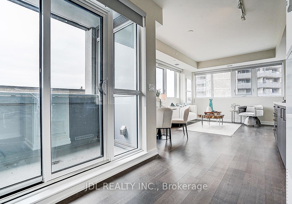 501-st-clair-avenue-w-toronto-ontario-c13128512
