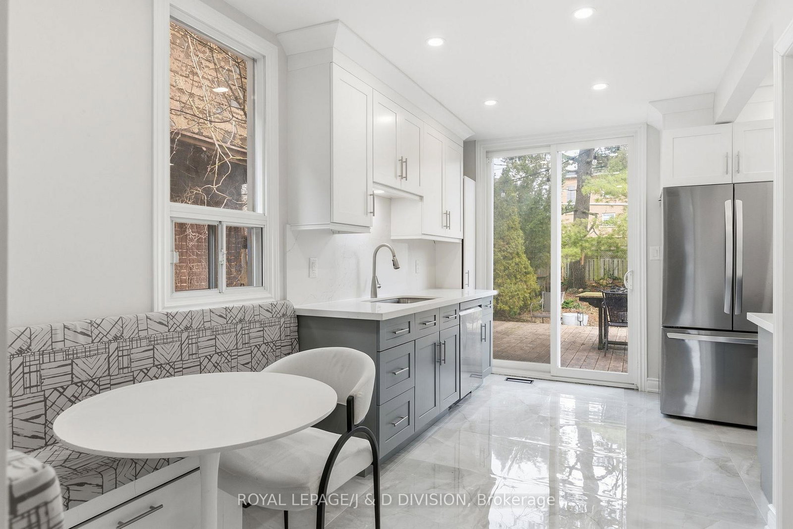 118-bogert-avenue-toronto-ontario-c13128686