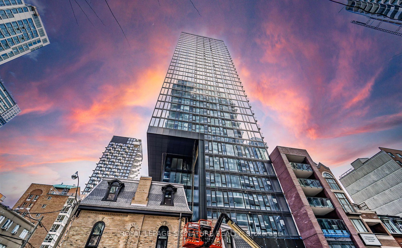 47-mutual-street-s-toronto-ontario-c13128836