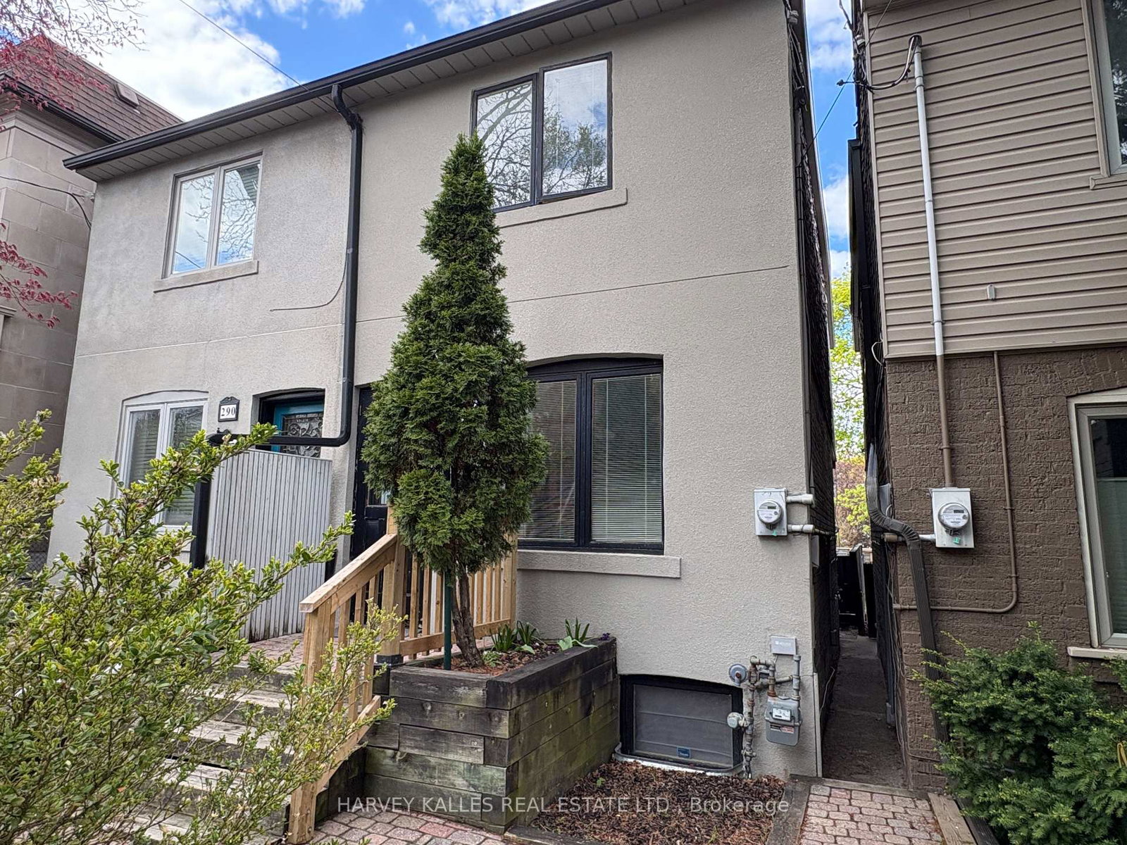 288-roselawn-avenue-toronto-ontario-c13128846