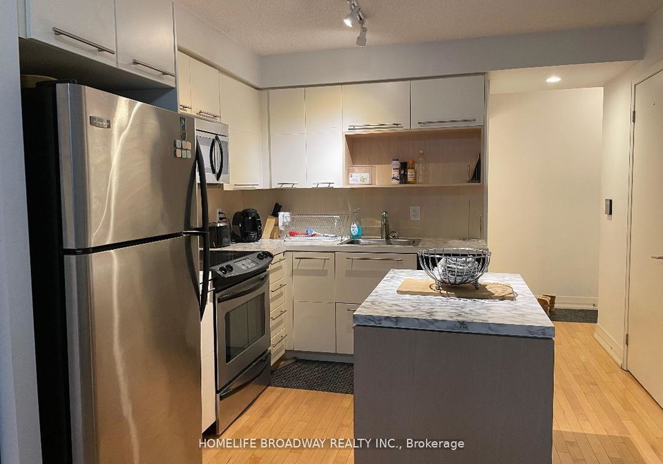 25-carlton-street-toronto-ontario-c13129018