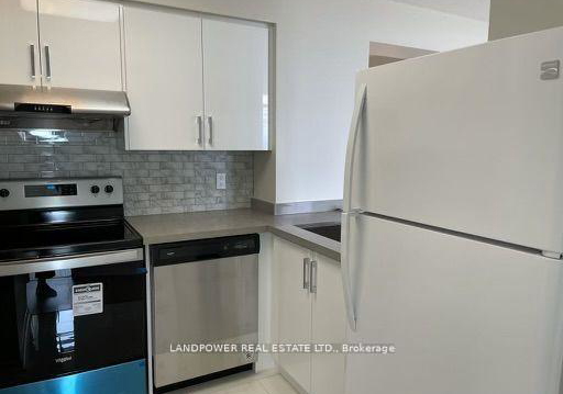 8-hillcrest-avenue-north-york-ontario-c13129100