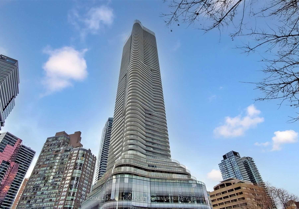 11-wellesley-street-w-toronto-ontario-c13129122