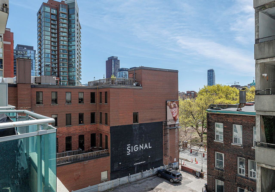 77-lombard-street-toronto-ontario-c13129142
