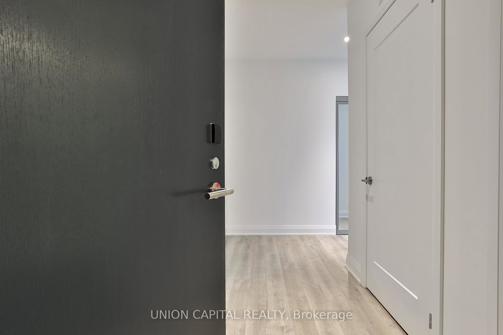 65-broadway-avenue-toronto-ontario-c13129272