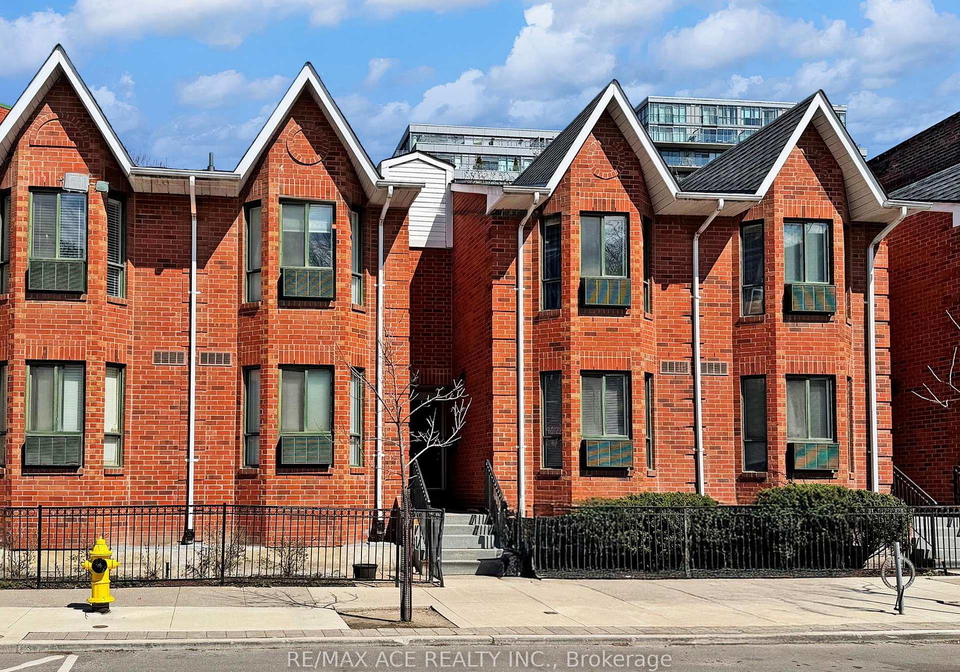 660b-wellington-street-w-toronto-ontario-c13129288