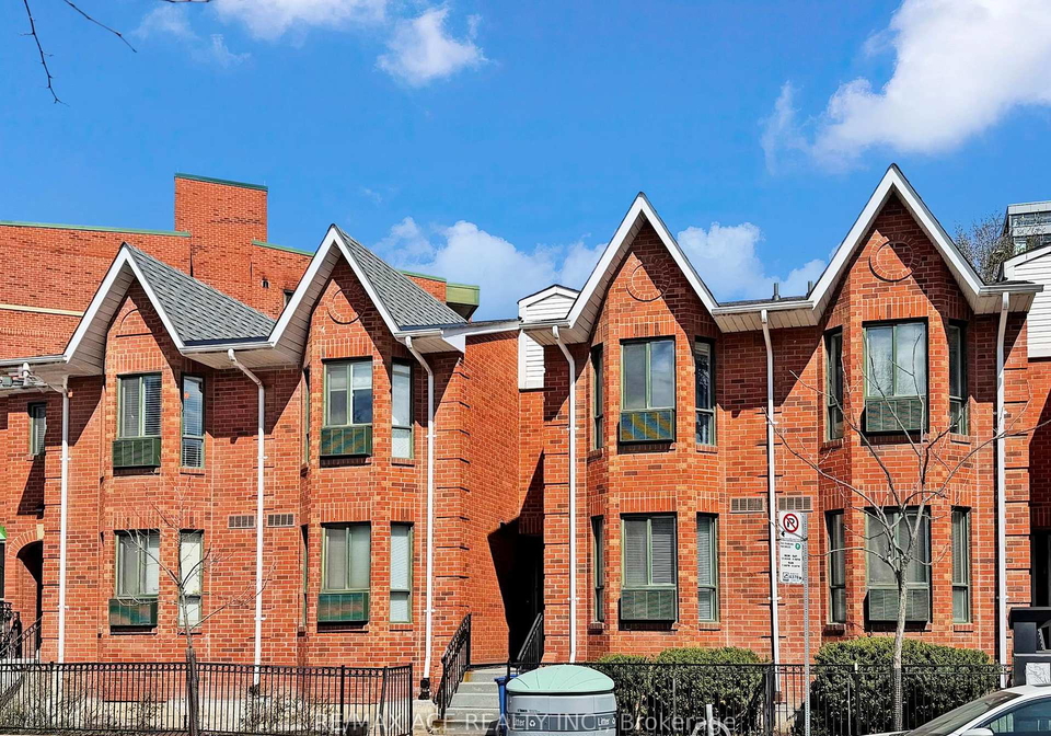 660b-wellington-street-w-toronto-ontario-c13129288