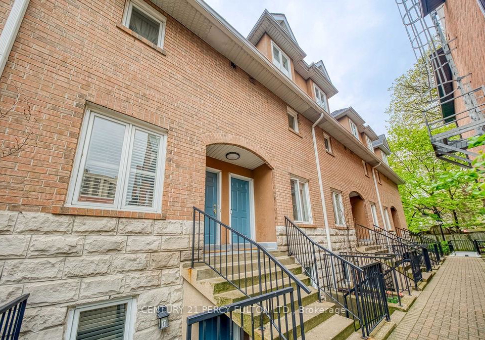228-st-george-street-toronto-ontario-c13129338