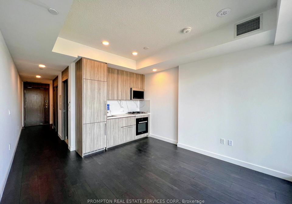 18-esther-shiner-boulevard-north-york-ontario-c13129400
