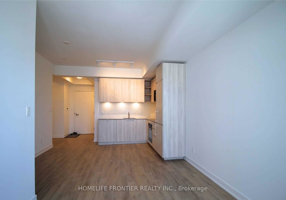 50-ordnance-street-toronto-ontario-c13129444
