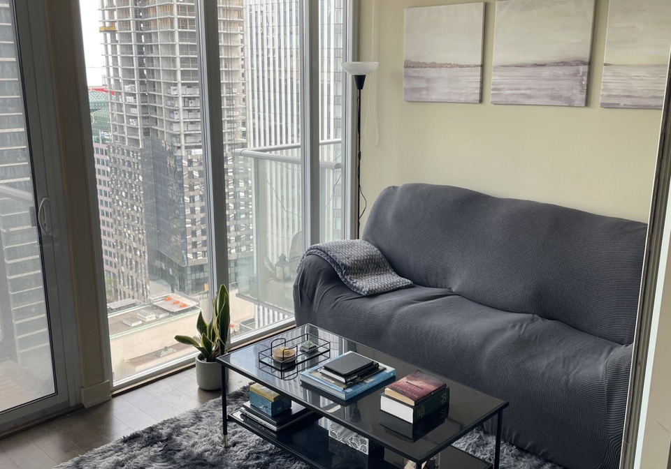 126-simcoe-street-toronto-ontario-c13129528