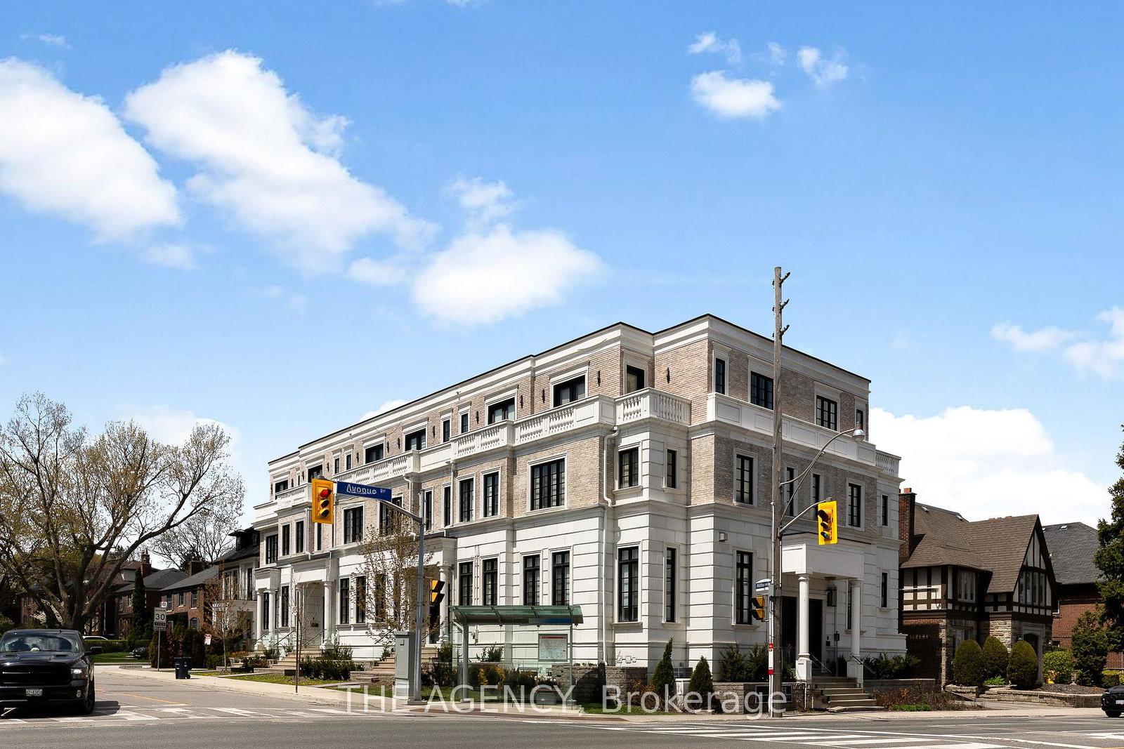 1202-avenue-road-toronto-ontario-c13129580
