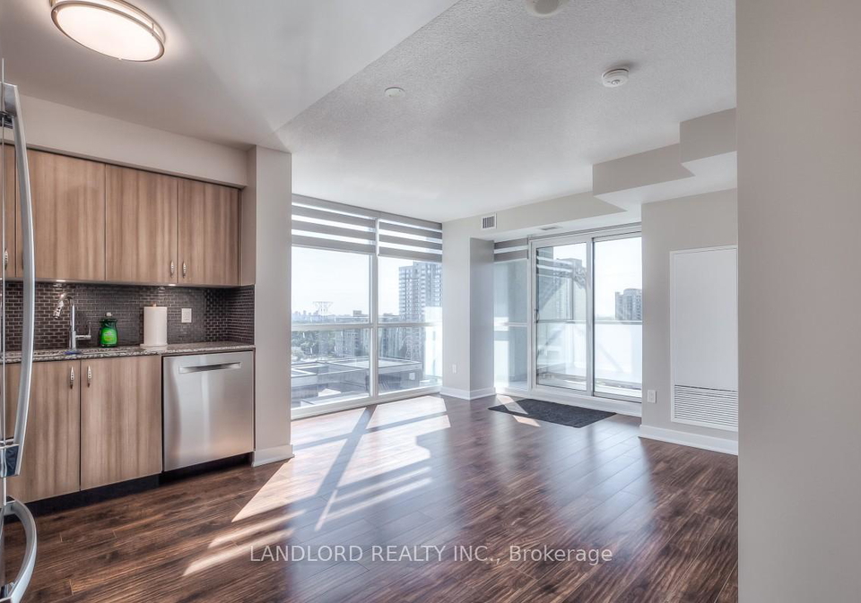 5740-yonge-street-toronto-ontario-c13129674