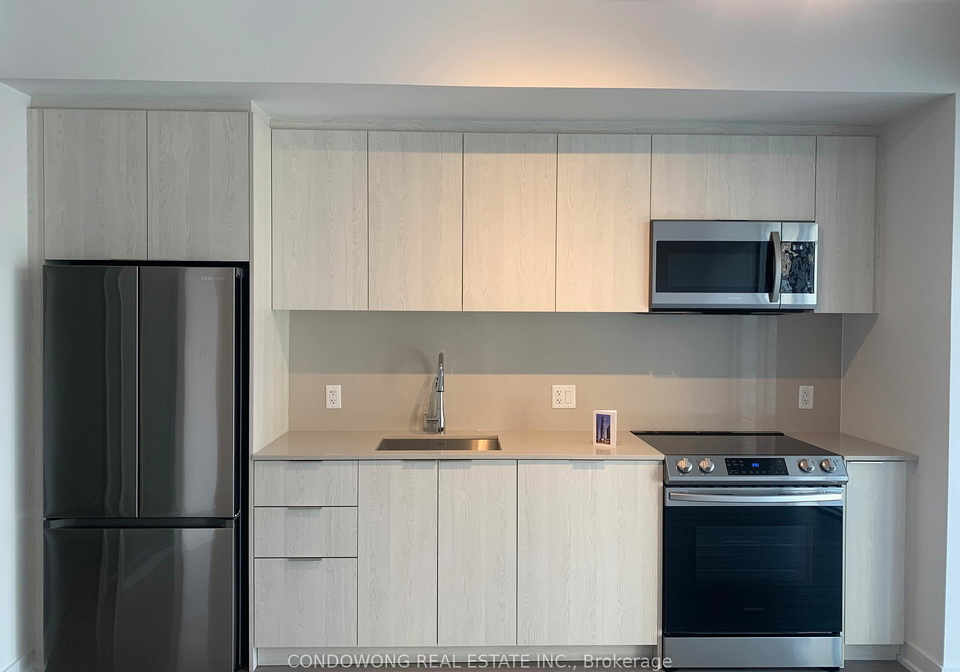 357-king-street-w-toronto-ontario-c13129708
