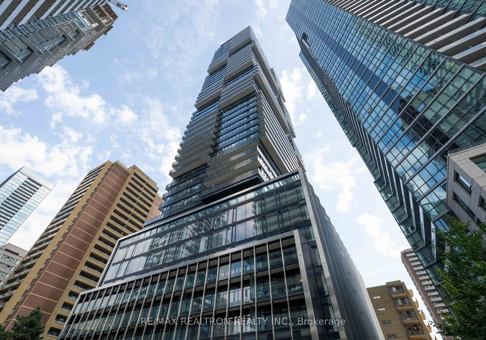 55-charles-street-toronto-ontario-c13129780