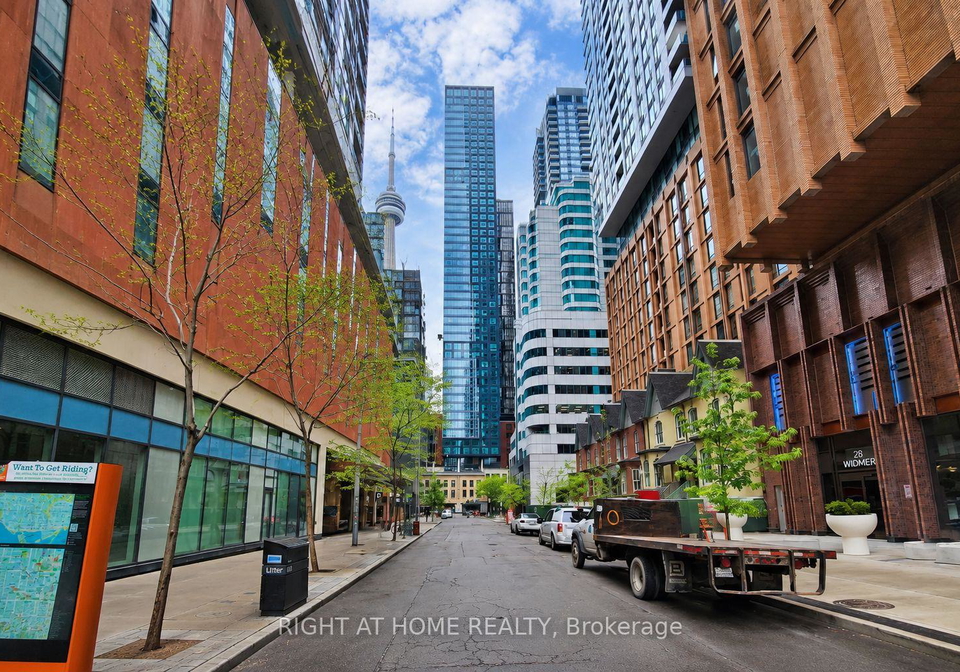 327-king-street-toronto-ontario-c13129836