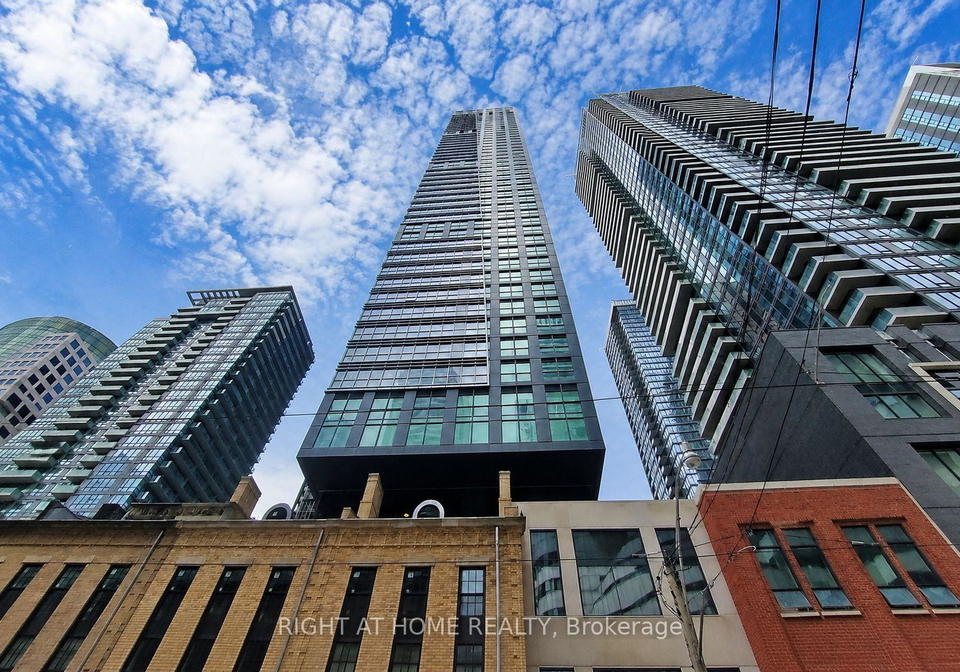 327-king-street-toronto-ontario-c13129836