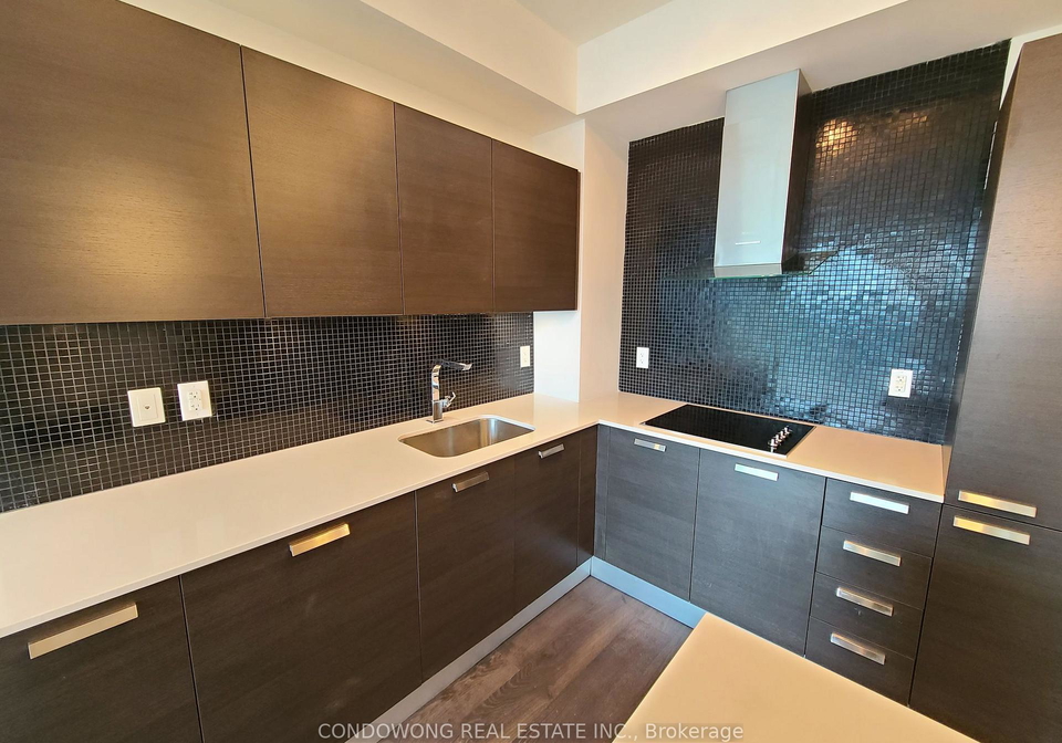 9-bogert-avenue-toronto-ontario-c13129890