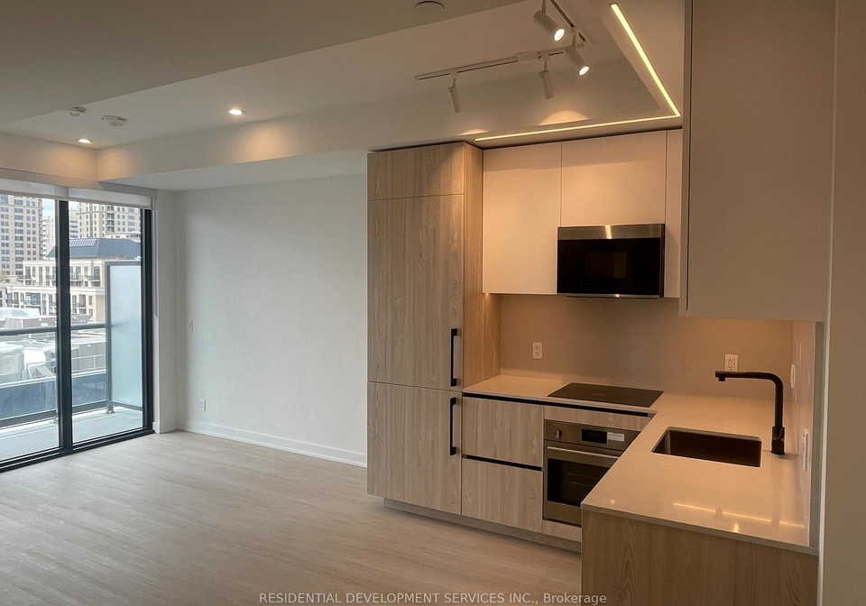 699-sheppard-avenue-e-north-york-ontario-c13129924
