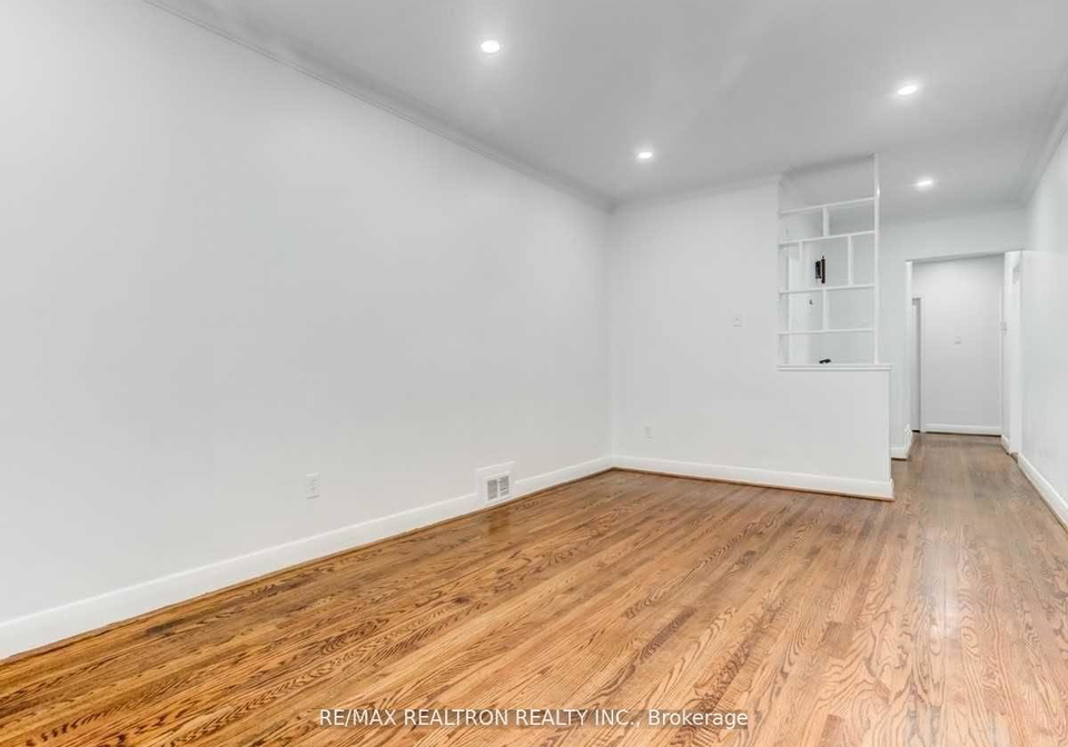 102-drewry-avenue-toronto-ontario-c13130088