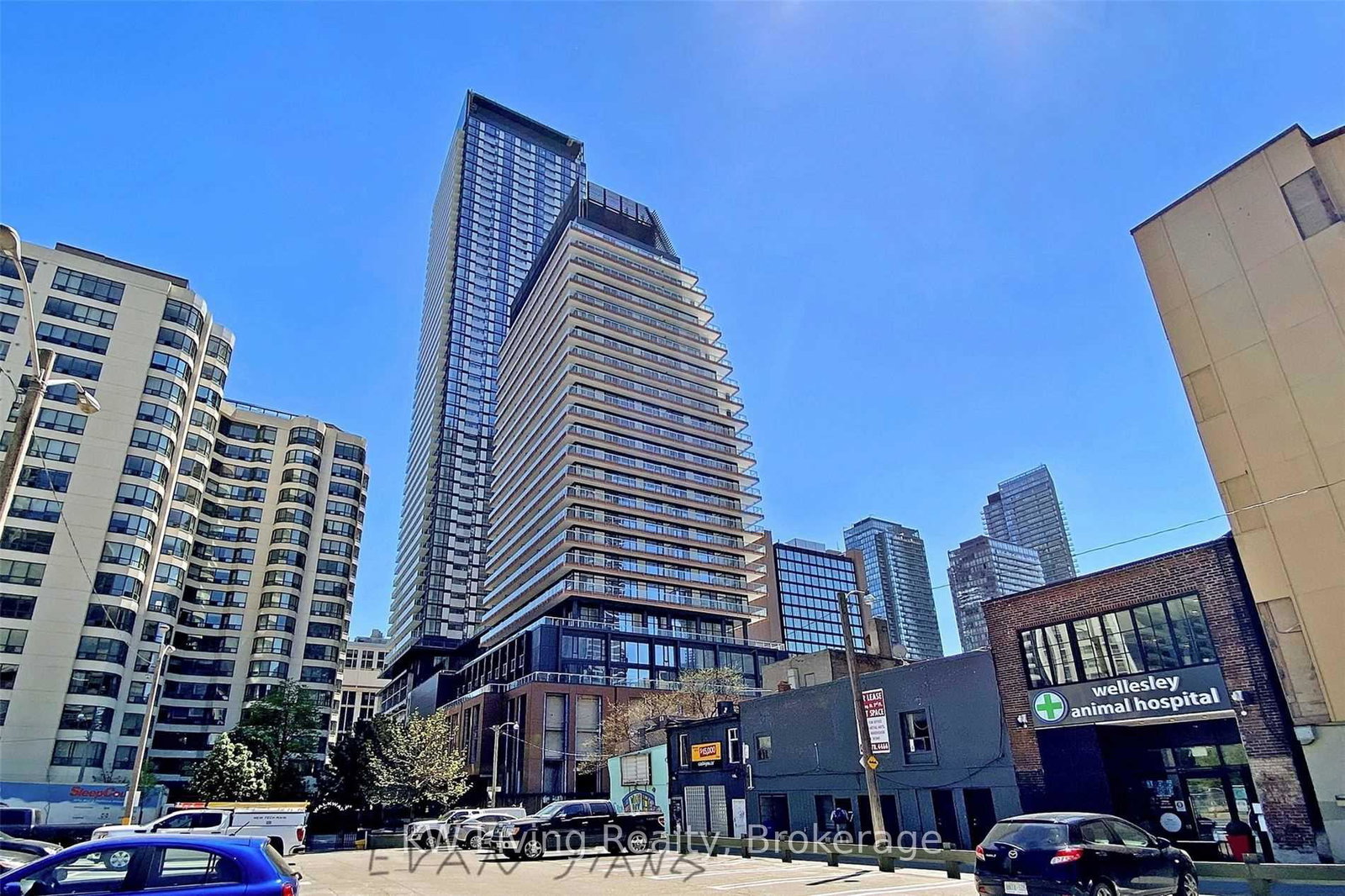 18-maitland-terrace-toronto-ontario-c13130346