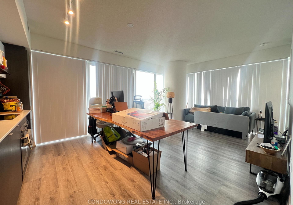 138-downes-street-toronto-ontario-c13130358