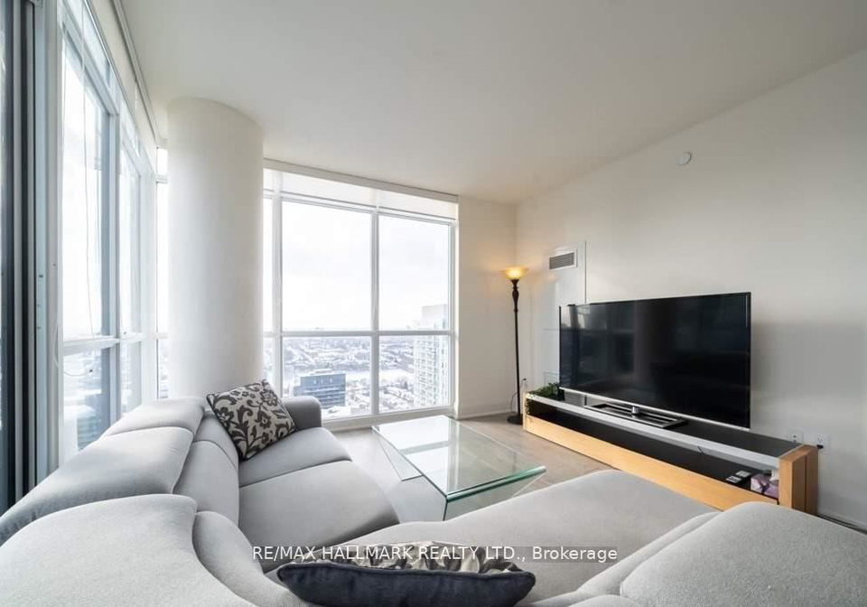 30-roehampton-avenue-toronto-ontario-c13130432