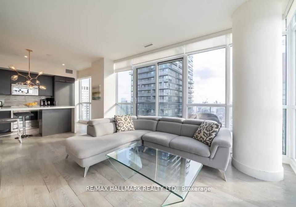 30-roehampton-avenue-toronto-ontario-c13130432