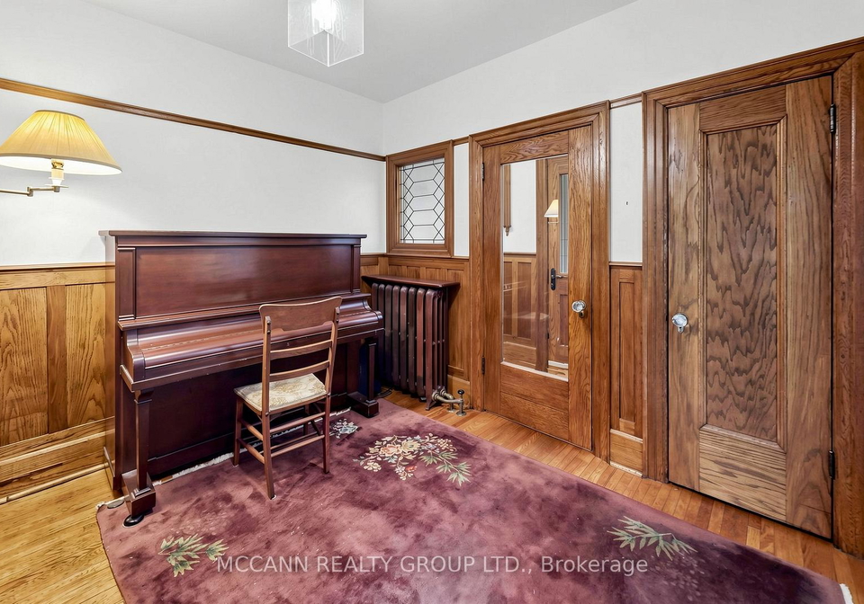 252-sheldrake-boulevard-toronto-ontario-c13130516