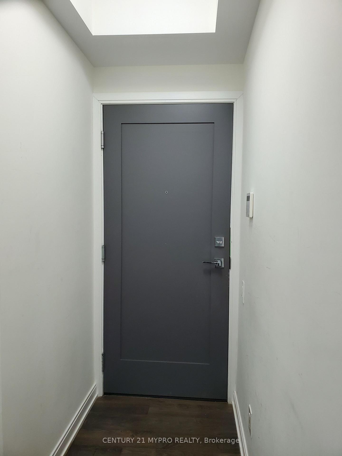 42-charles-street-e-toronto-ontario-c13130724