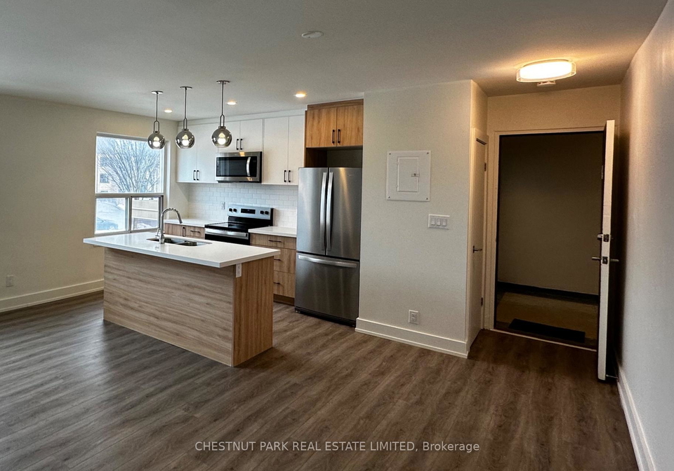6-wingreen-court-north-york-ontario-c13130774