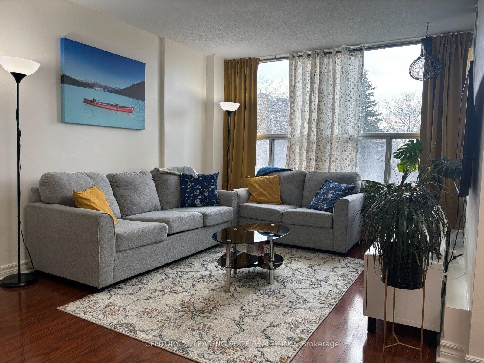 15-vicora-linkway-east-york-ontario-c13130804