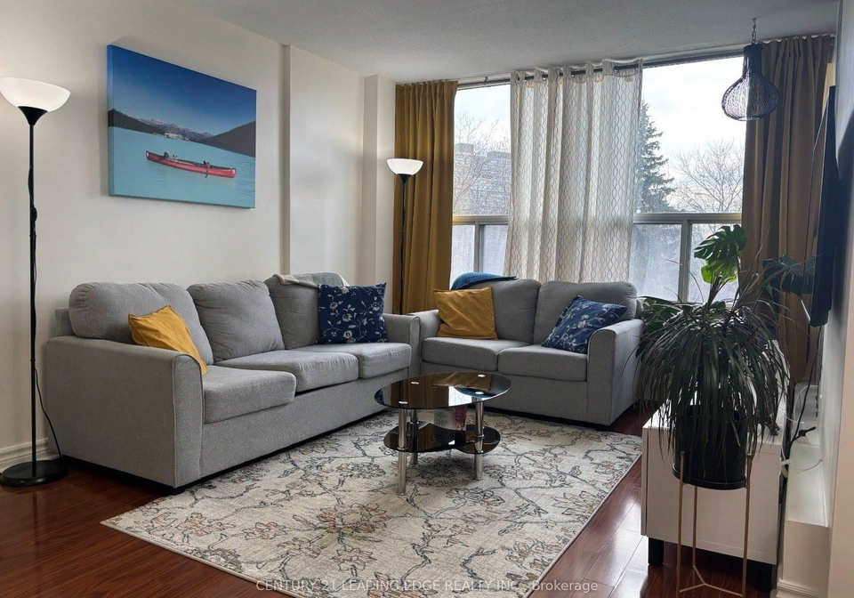 15-vicora-linkway-east-york-ontario-c13130804