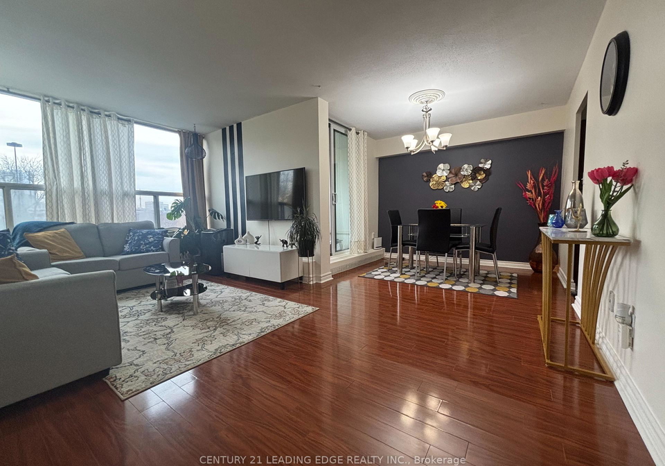 15-vicora-linkway-east-york-ontario-c13130804
