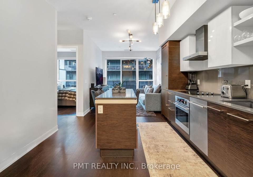 1030-king-street-w-toronto-ontario-c13130836