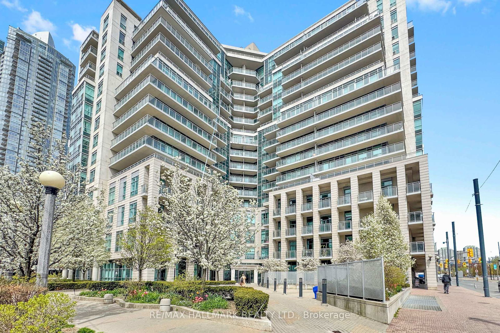 410-queens-quay-w-toronto-ontario-c13130872