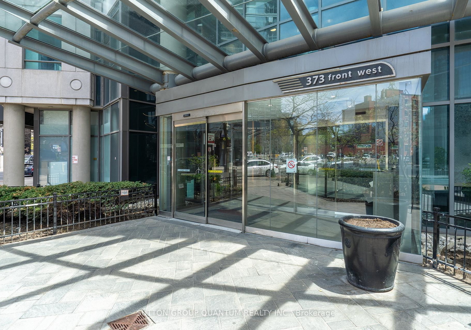 373-front-street-w-toronto-ontario-c13131076